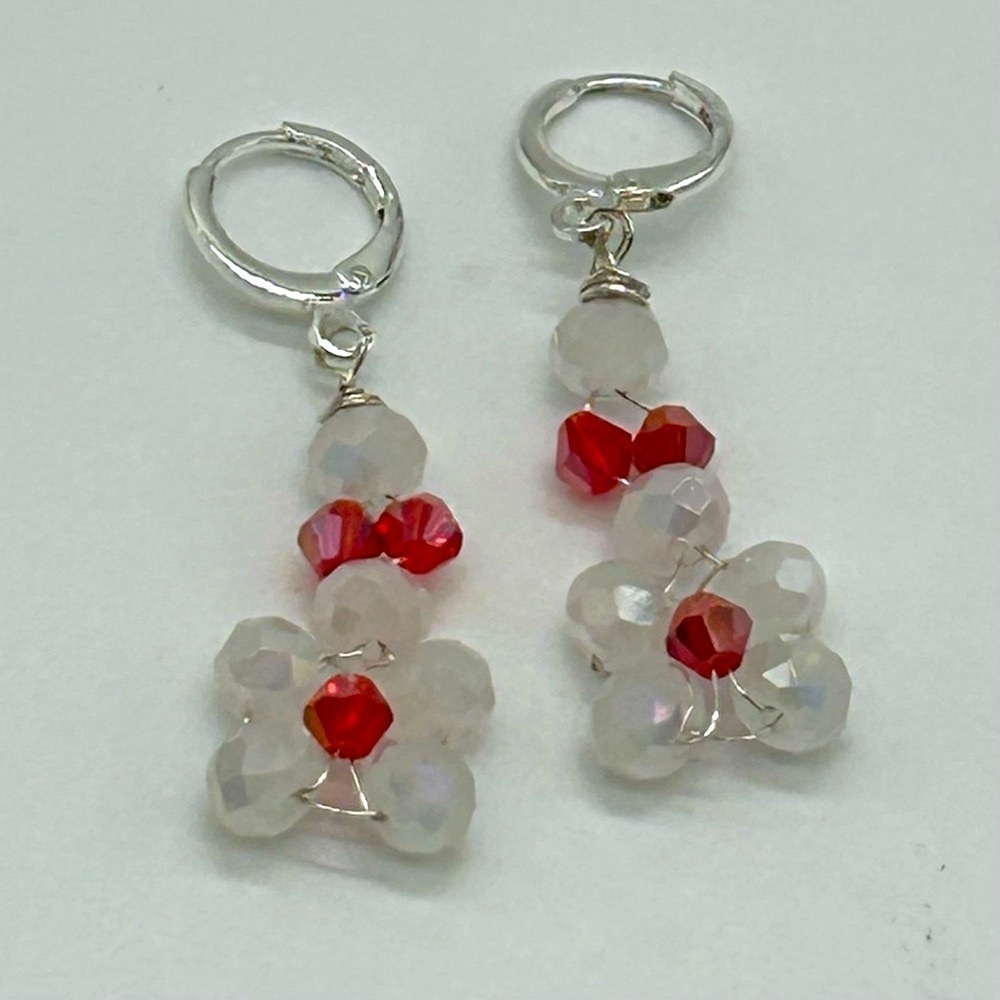 White and red crystal silver plated wire handmade earrings. New
